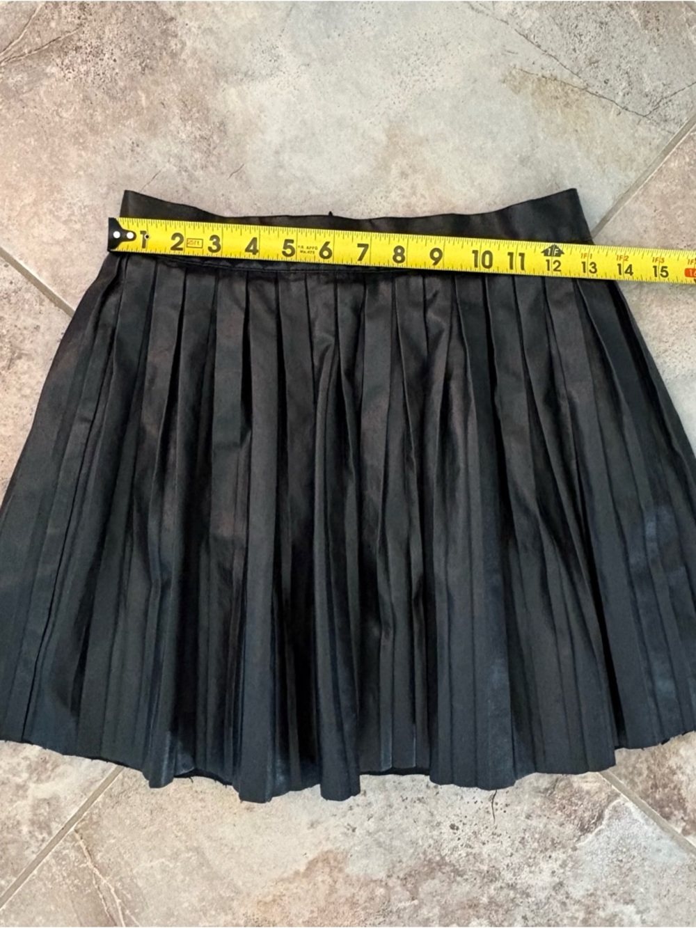 Black Faux Leather Skirt Pretty Little Thing Size 4 Pleated High Waisted Grunge - Picture 7 of 9
